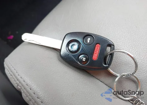 2012 Honda Accord 3.5 Ex-L z USA, uszkodzony, nr VIN 1HGCP3F82CA016286